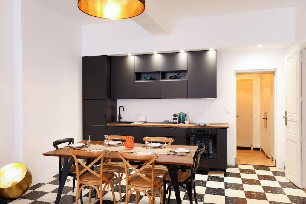 L'Hotel Particulier, 120M2, Hypercentre, Wifi / Conciergeriedamecarcas Carcassonne Buitenkant foto